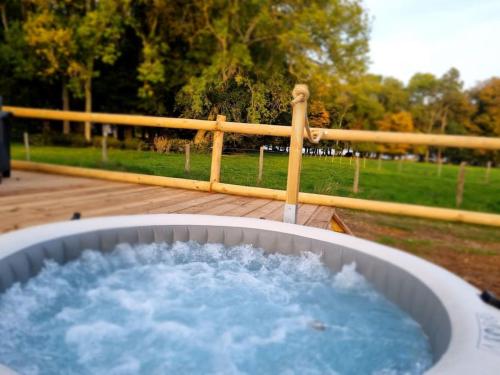 Billede fra billedgalleriet på le L ' o d g e du Parc en pleine Nature i Saint-Martin-le-Gaillard