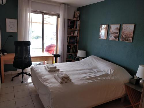 Chez Gaël, vue mer, piscine, 3chb
