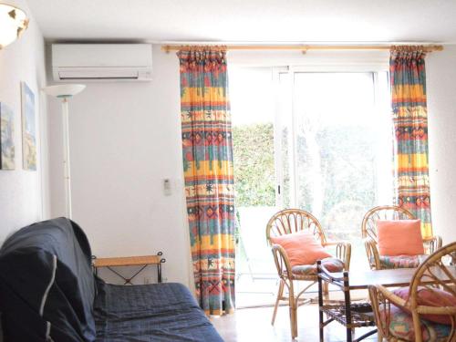 Photo de la galerie de l'établissement Villa 8 couchages, piscine, 50m plage, Cap d'Agde - FR-1-249-318, au Cap d'Agde