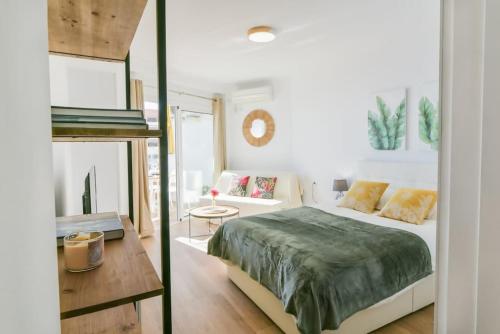 Bonito estudio a pie de playa