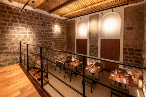 Gargiulo Suitesにあるレストランまたは飲食店
