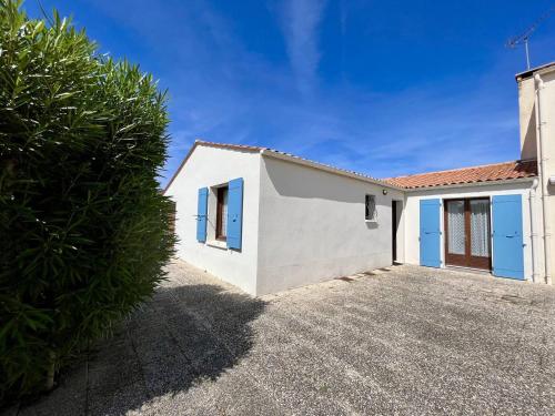 Charmante maison 6 pers., 2 chambres, proche plage et commerces, jardin clos, terrasse, barbecue - FR-1-246A-345