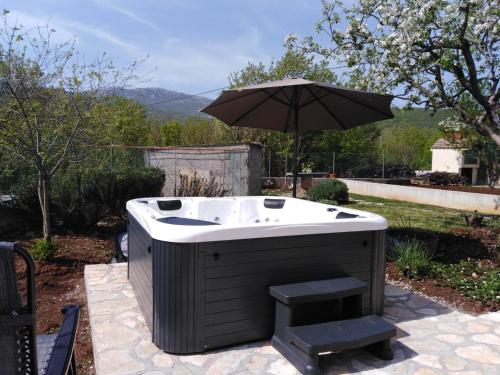 Guest house Tamy - with jacuzzi