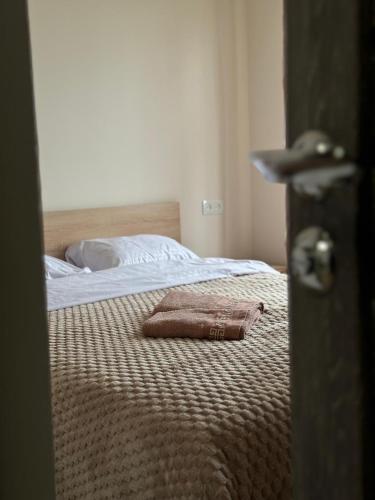 Ένα ή περισσότερα κρεβάτια σε δωμάτιο στο Rent House Byurakan