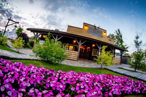 Giardino di Western Camp Resort