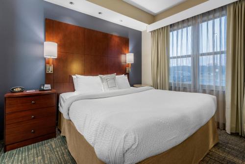 Voodi või voodid majutusasutuse Residence Inn by Marriott Hazleton toas