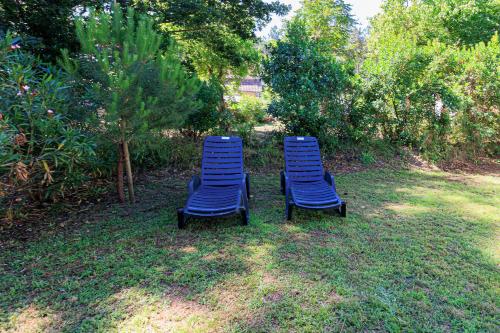 Taman di luar Mobile-home Alain