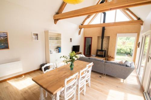 Ruang duduk di Maison nature cosy proche Azay Villandry