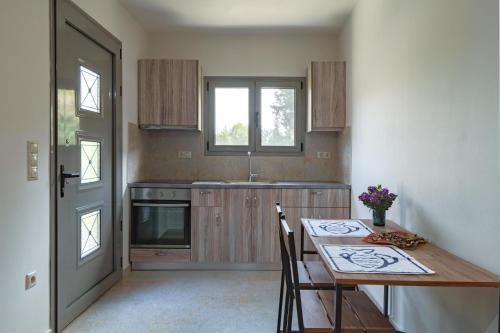 Η κουζίνα ή μικρή κουζίνα στο Appartement pour deux personnes