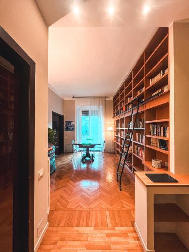 Cozy Apartment in Via Washington Freshly Renovated photo 9