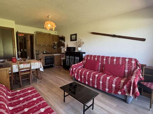 Studio au pied des pistes à Notre-Dame-de-Bellecombe, 4 pers, tennis et piscine l'été - FR-1-595-94