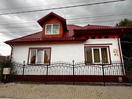 Gallery image of Maya & Elena in Cîrţişoara
