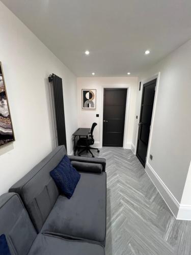 Posezení v ubytování Stylish Flat in London