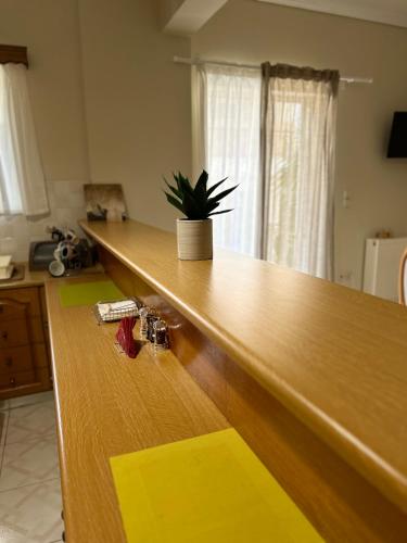 Η κουζίνα ή μικρή κουζίνα στο K7 House Κέντρο Καλαμάτας