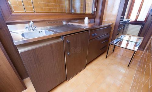 Bilik mandi di Grand Hotel Elite