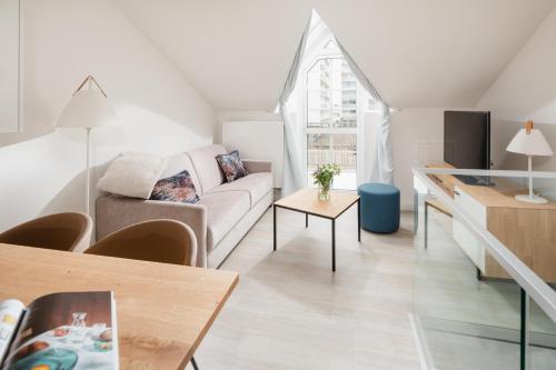 Istumisnurk majutusasutuses Nordstrandperle Ap O4