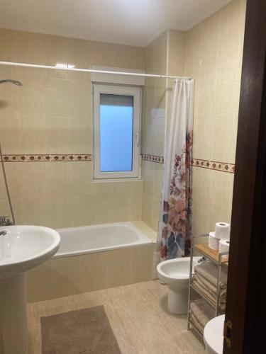 Ένα μπάνιο στο Apartamento Cuchia