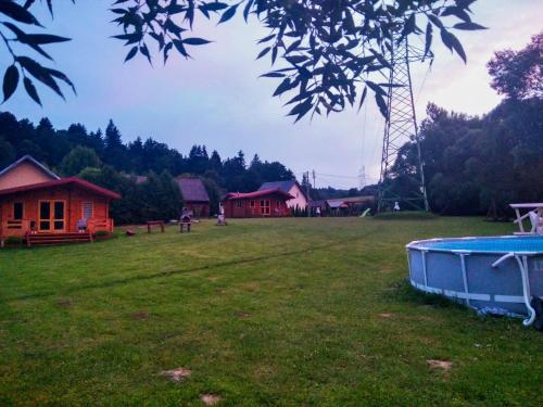 Πισίνα στο ή κοντά στο Domek nad Olszanka