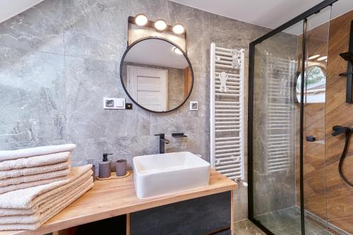 Ένα μπάνιο στο Apartamenty Sowi Most