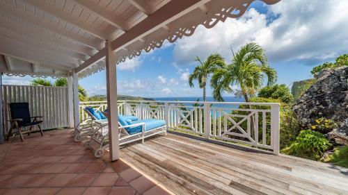 Superb Villa with Colonial Style