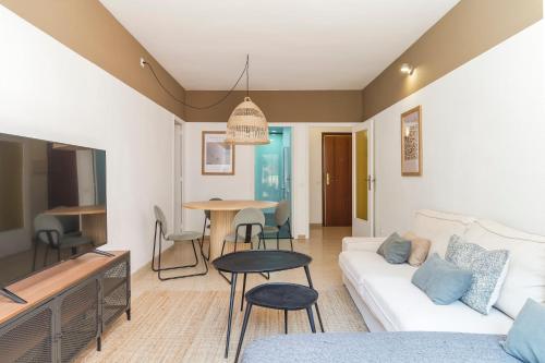 Amazing Terrace In Sant Andreu