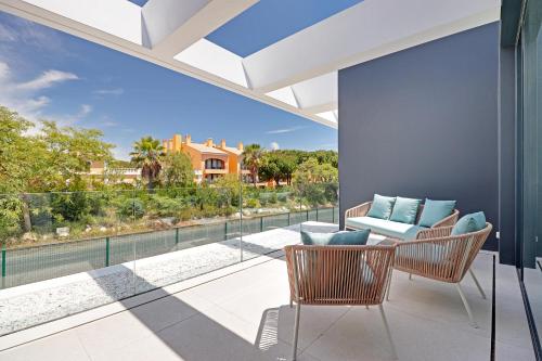 One Six Villa