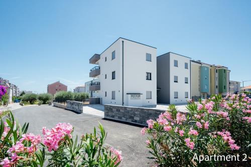 Apartment Tia