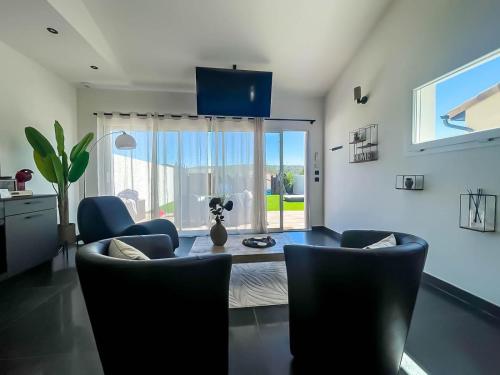 Maison 8 personnes avec piscine et jacuzzi