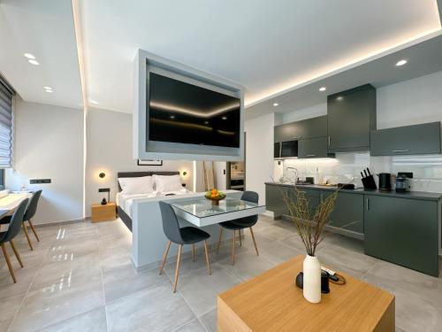 Luxury Downtown Apartment A5
