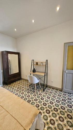 Photo de la galerie de l'établissement AUBERGE - HOSTEL à AVIGNON, à Avignon