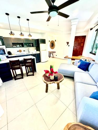 Posezení v ubytování ECOTICA Boutique Hotel