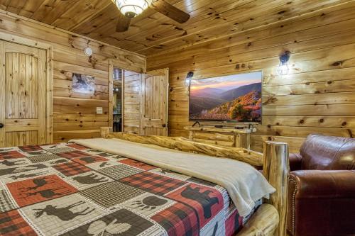 The Circle Of Life, Hot Tub, Theater Room, 560 FREE tickets each paid day photo 27