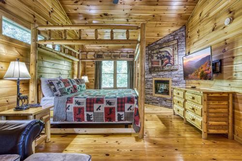 The Circle Of Life, Hot Tub, Theater Room, 560 FREE tickets each paid day photo 37