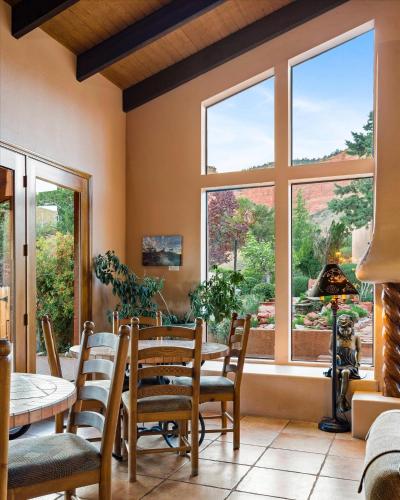 Gambar di galeri bagi Adobe Village Studio Suite- Country condo di Sedona