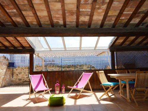 Maison vigneronne rénovée, charme et sérénité, 3 chambres, garage, patio et terrasses, proche étang de Thau. - FR-1-604-52