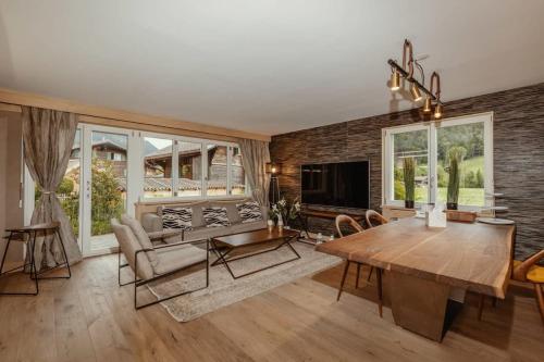 Gstaad Luxurious flat with terrace stunning views