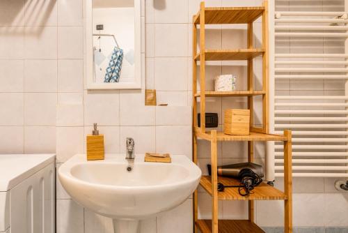 Milano Confy Apartment 2pax- Via Tartini, 26