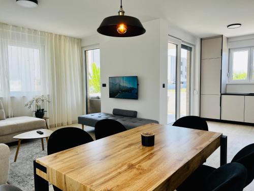 Χώρος καθιστικού στο Apartments THE BEACH RESORT VIR