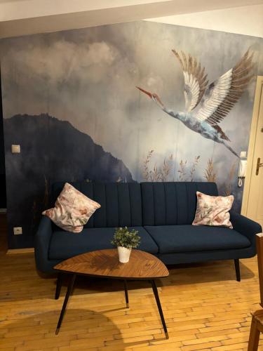 Blue Moon Main Square Apartment