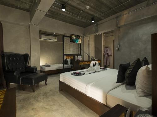 Gallery image of Thapae Loft in Chiang Mai