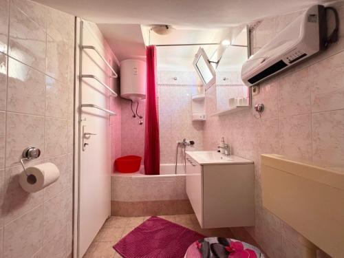 Kúpeľňa v ubytovaní Apartman Gabriela Mali Lošinj