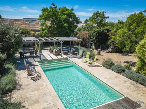 Villa Marelle- Stunning villa with pool near Pezenas