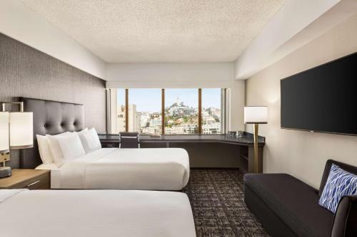 Hilton San Francisco Financial District Image