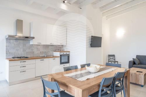 Kuchyň nebo kuchyňský kout v ubytování Villa Giulietta By Cala Salento