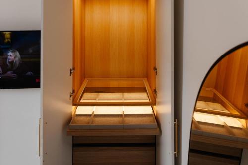 Stylish & Comfortable Modern Getaway photo 14