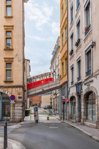 Les Balcons de Guignols