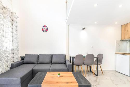 Casa Marina & Kledi by Booking Kottas