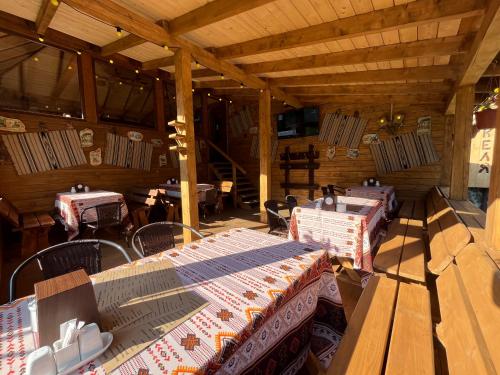 Restaurace v ubytování Skelia