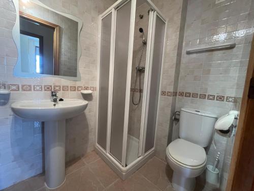 Ванная комната в Rioja Salinas IV Solo Familias Serviplaya