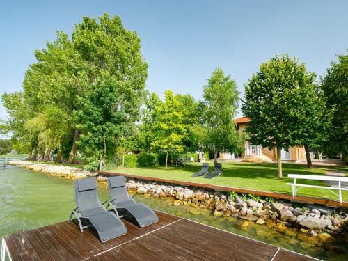 Apartment Lakefront 2 by Interhome